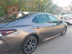 تۆیۆتا کامری